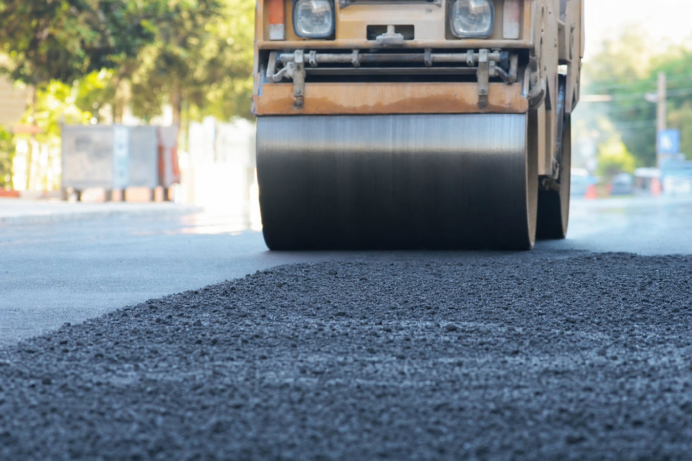Asphalt resurfacing